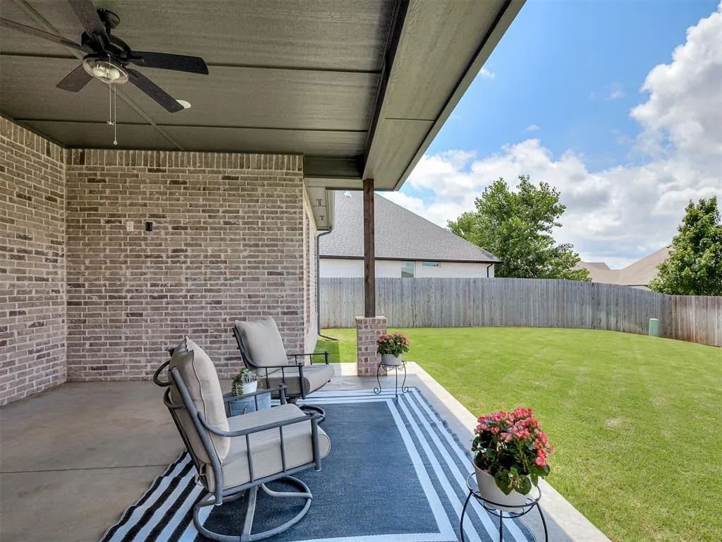 Photo 40 — 5713 Copper Stone Court, Mustang, OK 73064