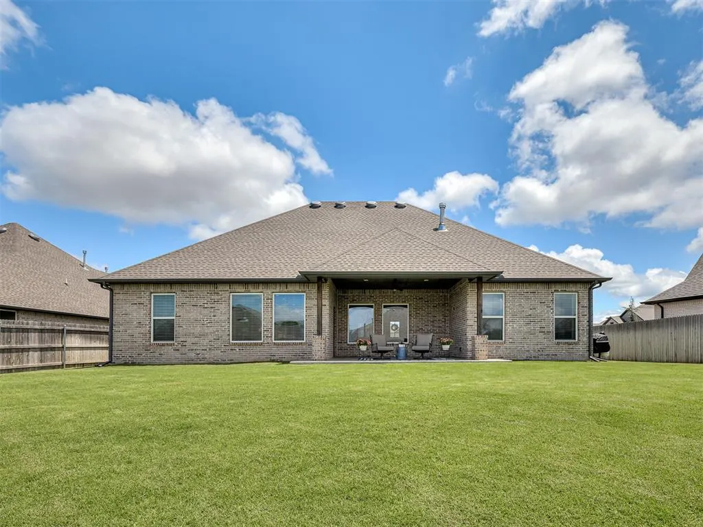 Photo 44 — 5713 Copper Stone Court, Mustang, OK 73064