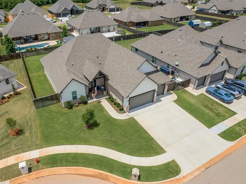 Photo 45 — 5713 Copper Stone Court, Mustang, OK 73064