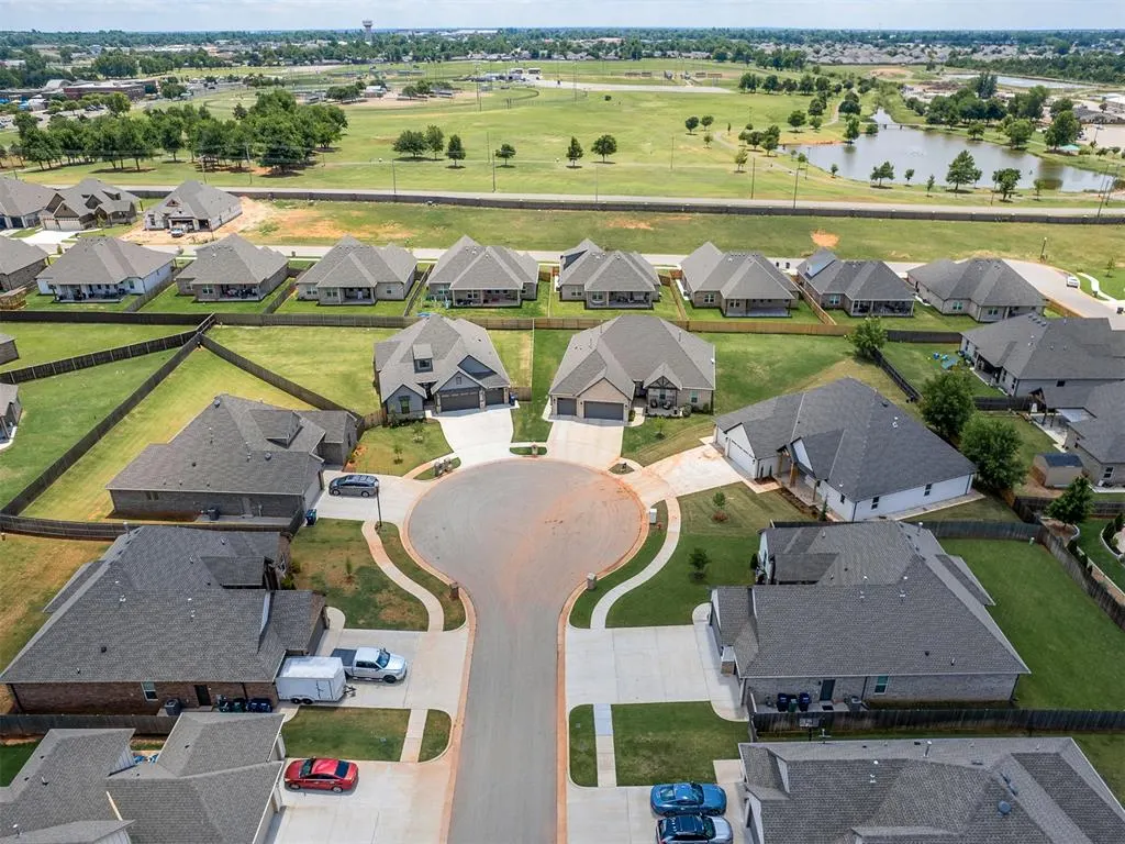 Photo 47 — 5713 Copper Stone Court, Mustang, OK 73064