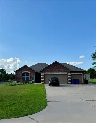 Sold home at 1751 E Lily Lane