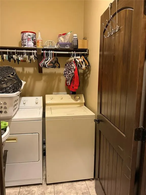 Photo 9 — 1751 E Lily Lane, Mustang, OK 73064