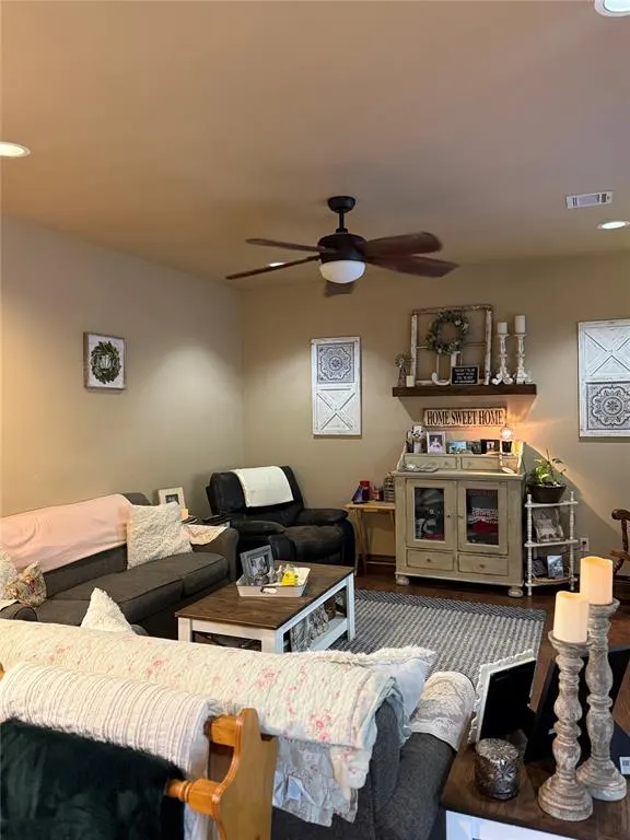 Photo 13 — 1751 E Lily Lane, Mustang, OK 73064