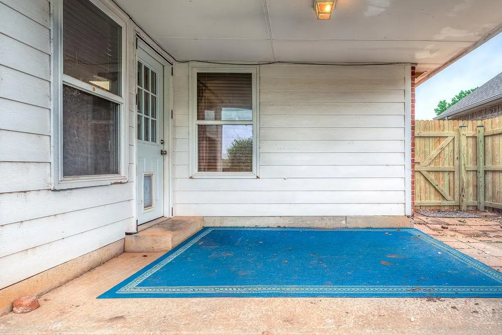 Photo 38 — 11017 NW 107th Circle, Yukon, OK 73099
