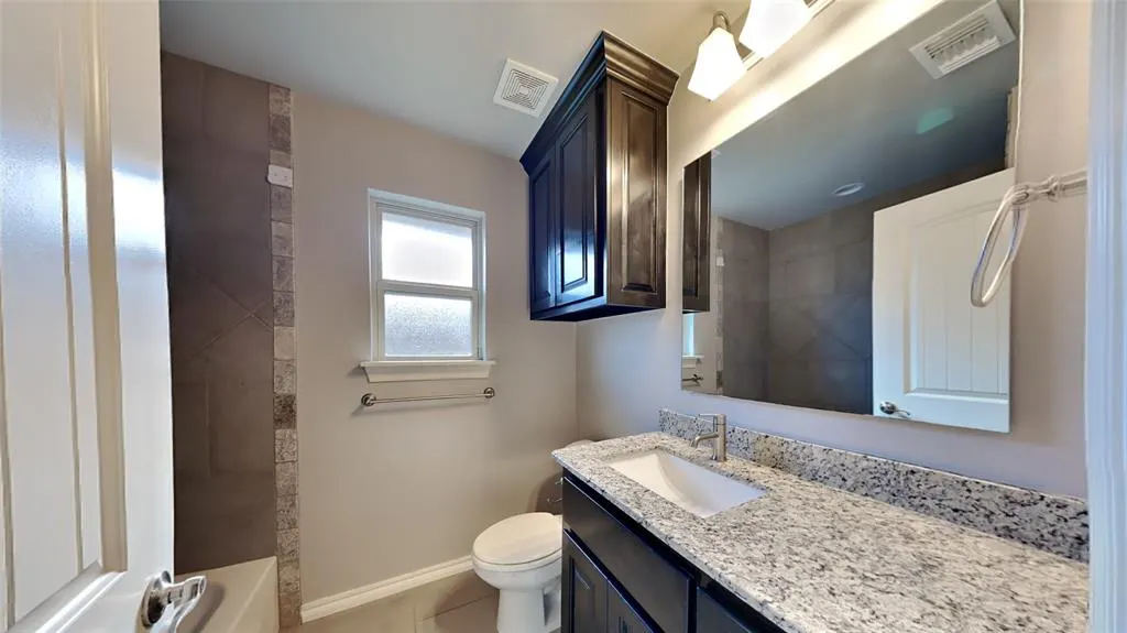 Photo 18 — 8208 NW 158th Street, Oklahoma City, OK 73013