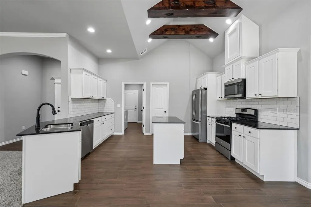 Photo 17 — 2711 Landmark Drive, Seminole, OK 74868