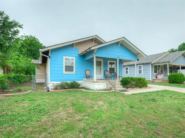 Photo 2 — 2816 SW 39th Street, Oklahoma City, OK 73119