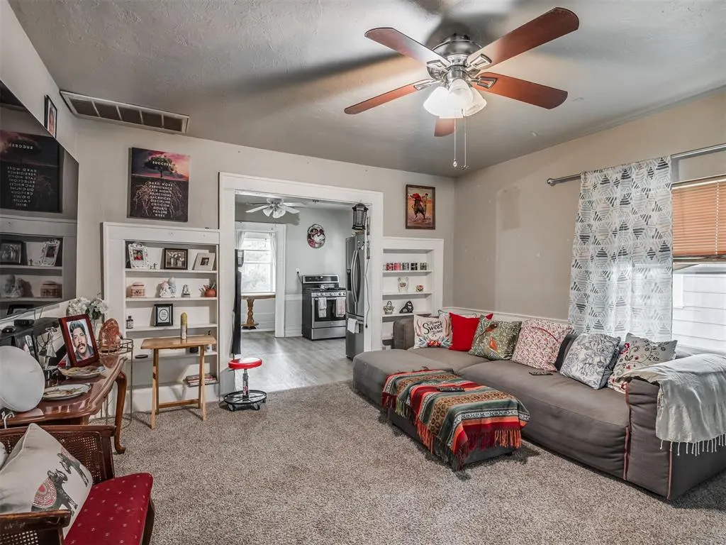 Photo 9 — 2816 SW 39th Street, Oklahoma City, OK 73119