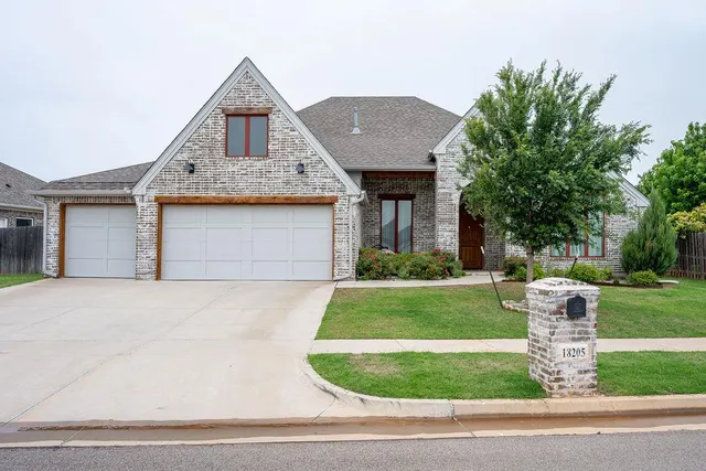 Front exterior — 18205 Calder Road, Edmond, OK 73012