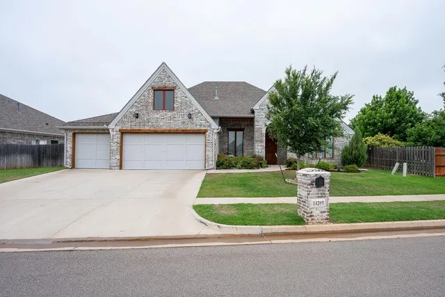 Photo 2 — 18205 Calder Road, Edmond, OK 73012