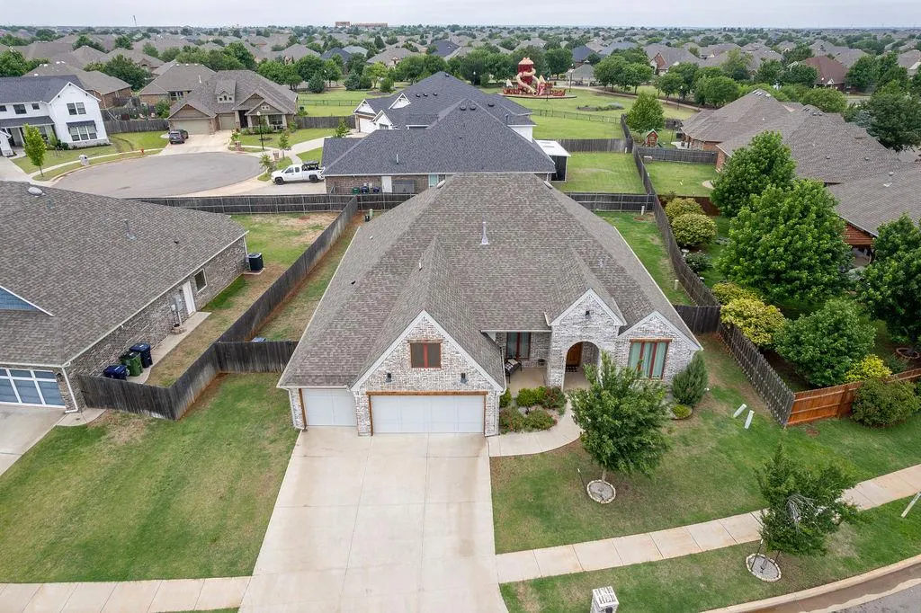 Photo 36 — 18205 Calder Road, Edmond, OK 73012