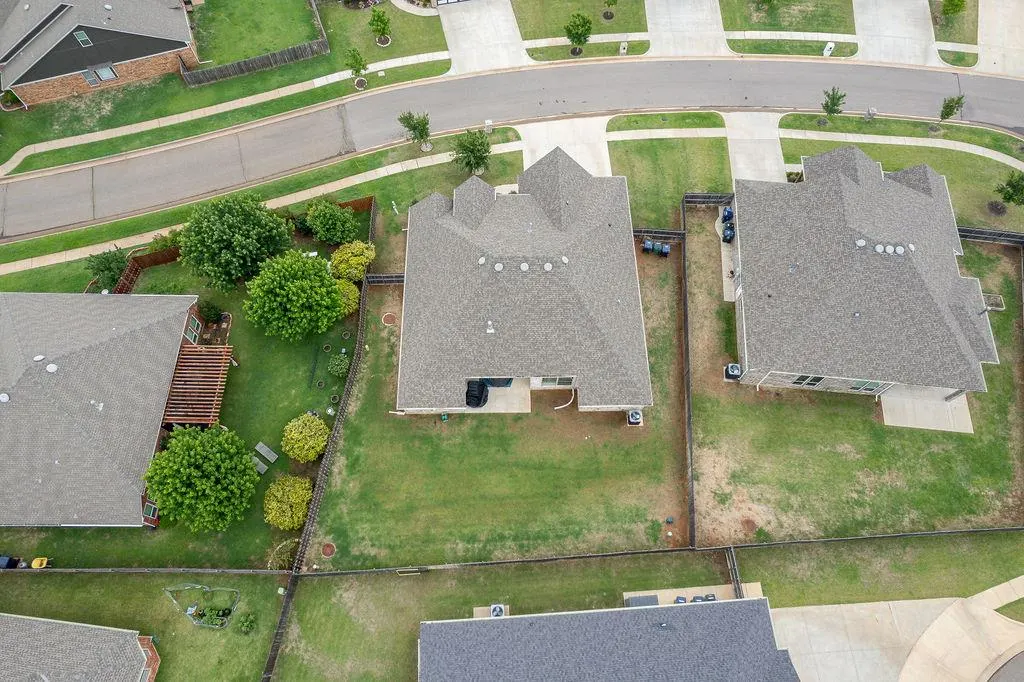 Photo 38 — 18205 Calder Road, Edmond, OK 73012