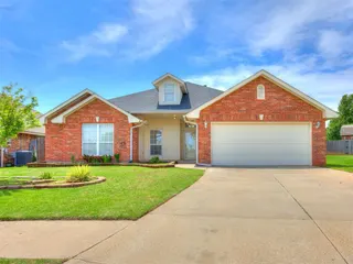 Sold home at 10936 NW 37th Street