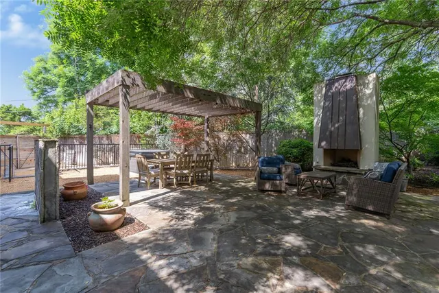 Photo 8 — 2015 Summit Circle, Norman, OK 73072