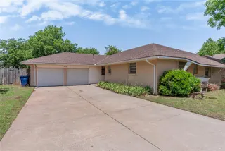 Sold home at 3105 W Britton Road