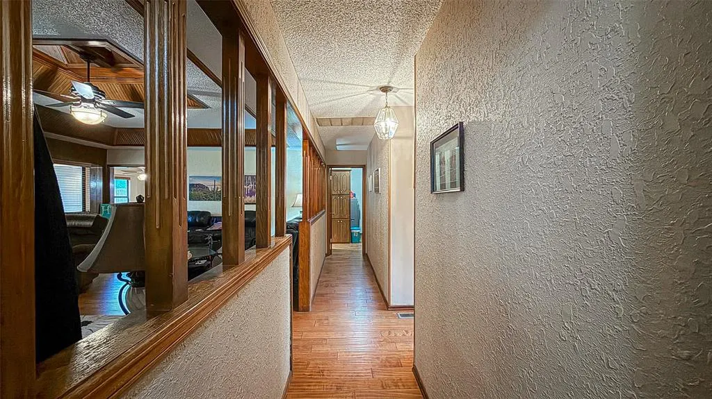 Photo 40 — 208 SE 30th Street, Moore, OK 73160