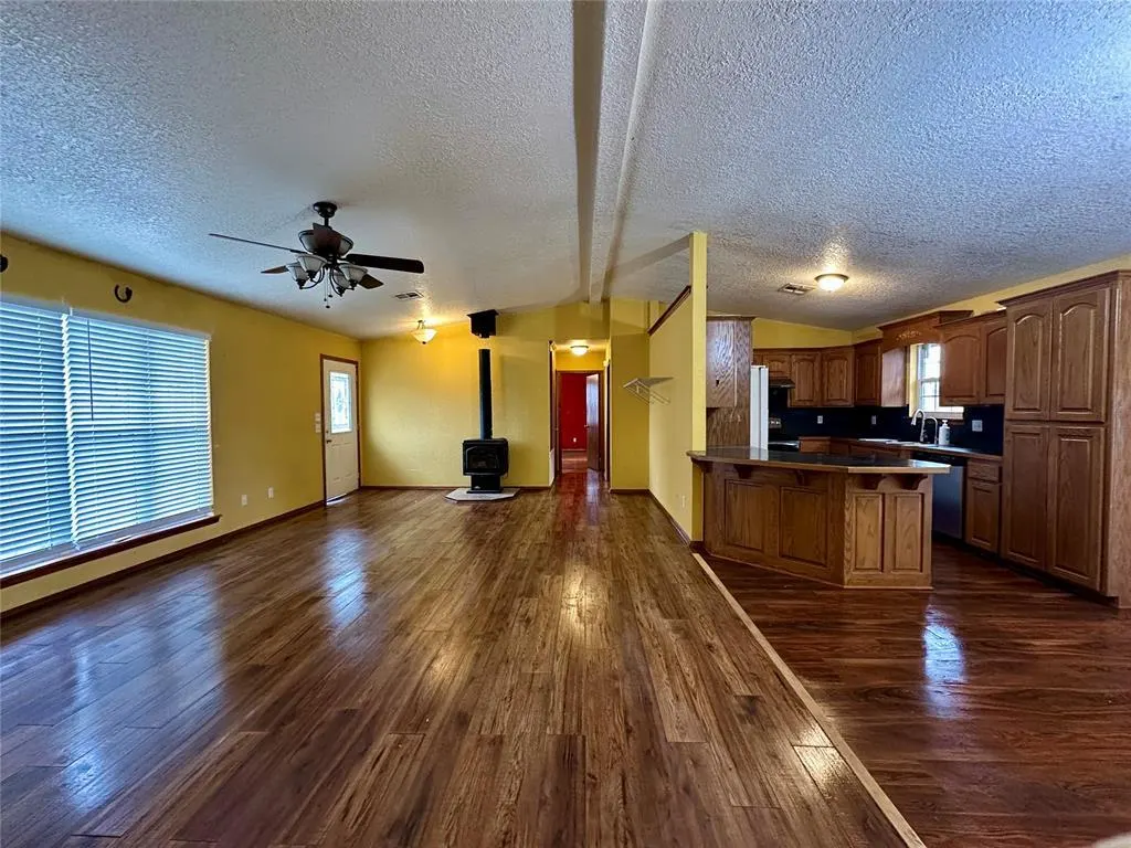 Photo 4 — 30126 E County Road 1650 Road, Elmore City, OK 73433