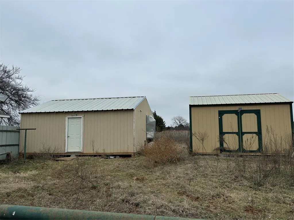 Photo 27 — 30126 E County Road 1650 Road, Elmore City, OK 73433
