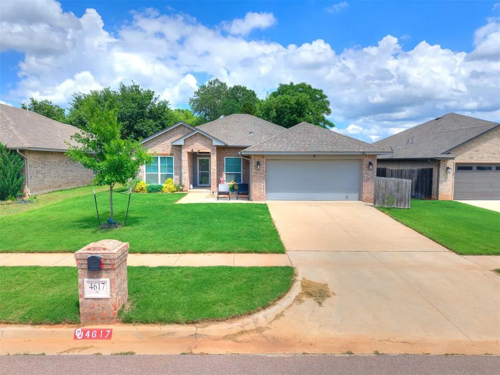 Photo 4 — 4617 Osprey Drive, Norman, OK 73072
