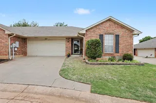 Sold home at 227 N Kelly Avenue