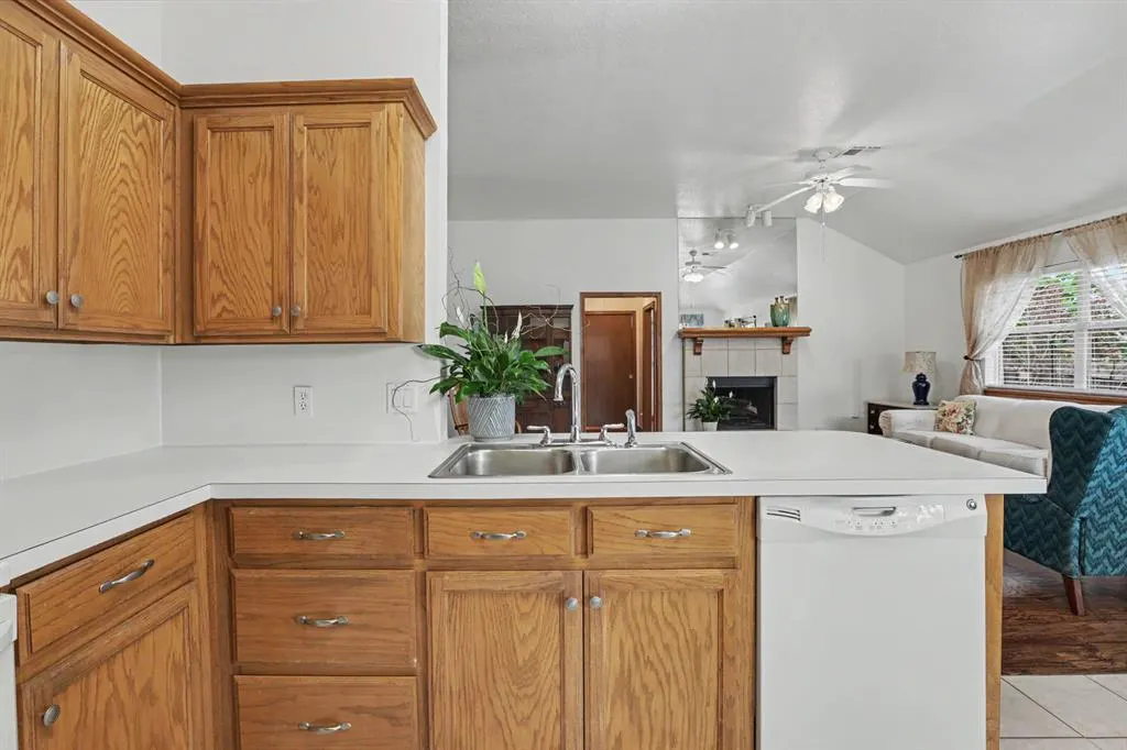 Photo 10 — 227 N Kelly Avenue, Edmond, OK 73003