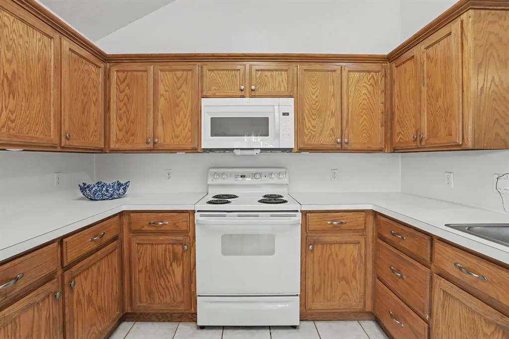 Photo 11 — 227 N Kelly Avenue, Edmond, OK 73003