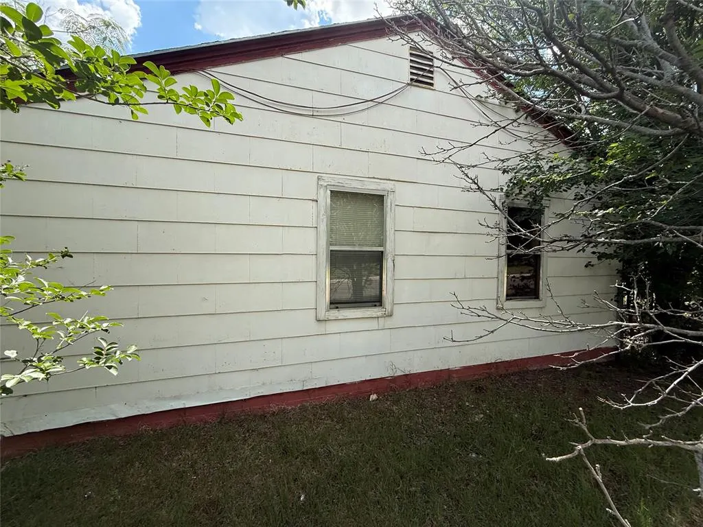Photo 4 — 602 SE 34th Street, Oklahoma City, OK 73129