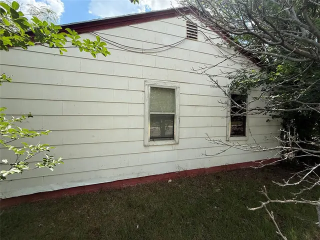 Photo 4 — 602 SE 34th Street, Oklahoma City, OK 73129