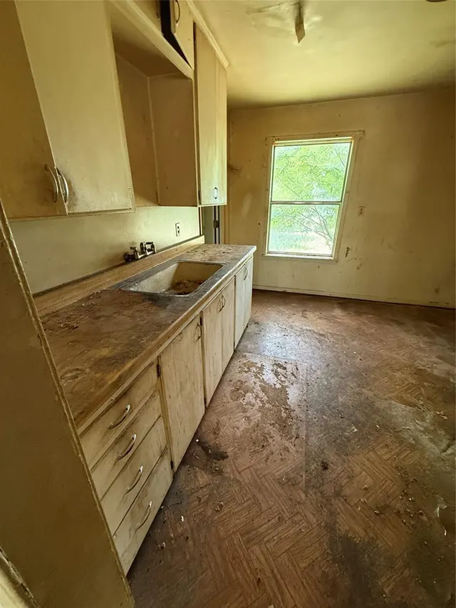 Photo 7 — 602 SE 34th Street, Oklahoma City, OK 73129