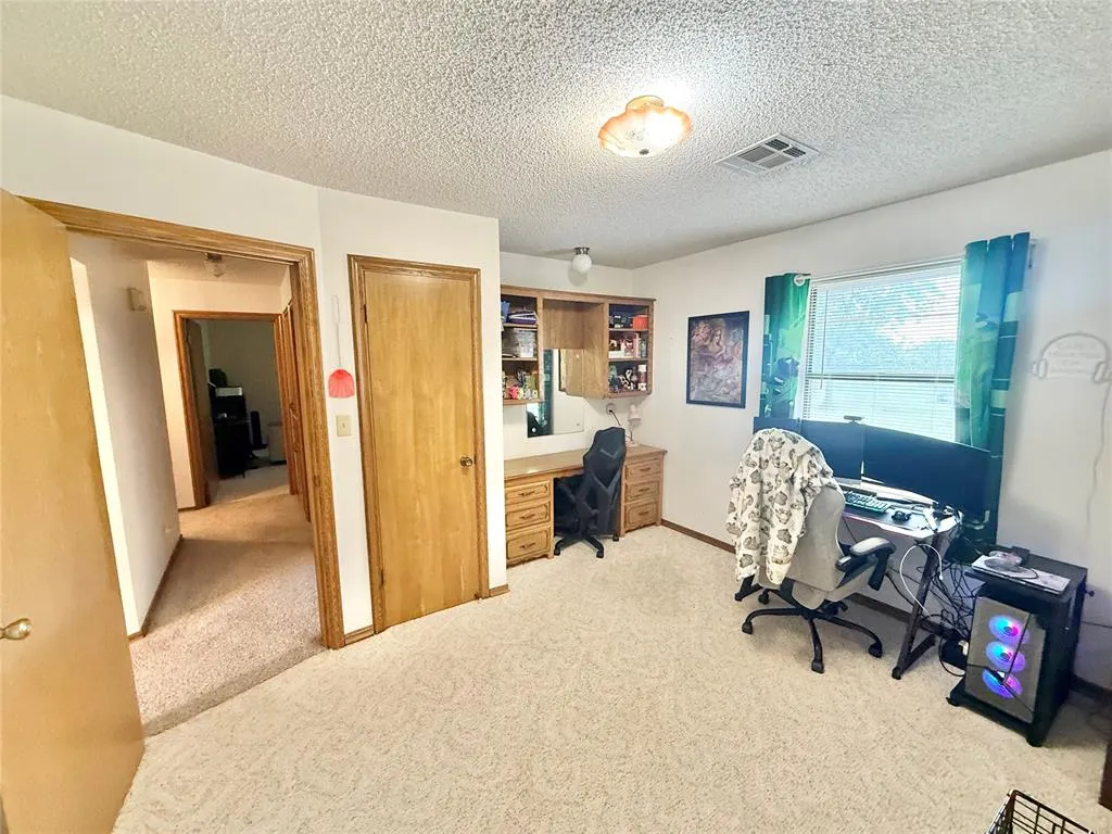 Photo 20 — 905 N Ann Street, Granite, OK 73547