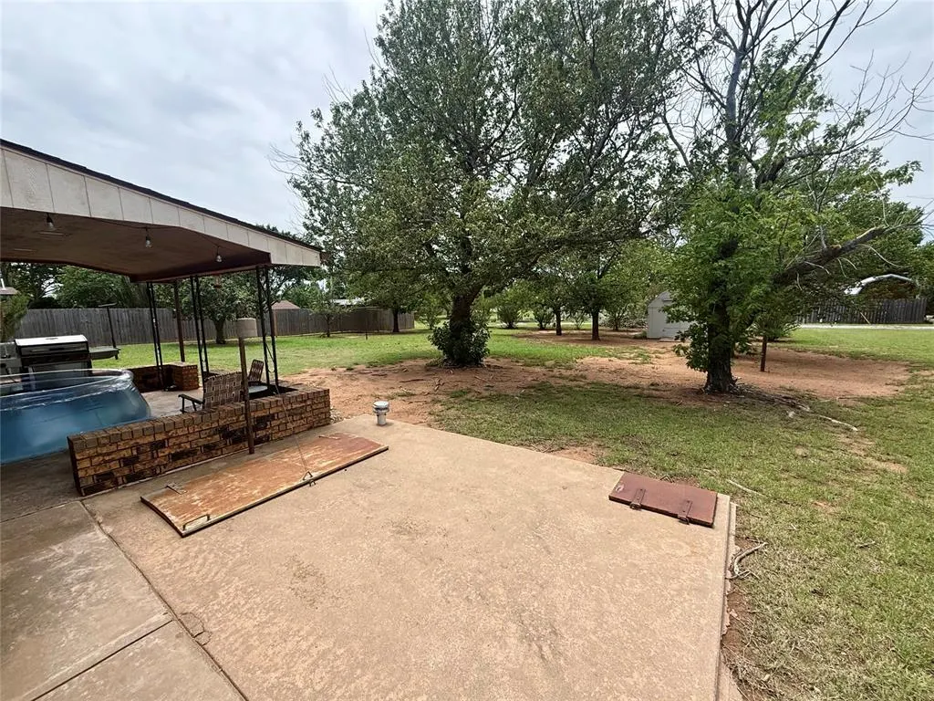 Photo 21 — 905 N Ann Street, Granite, OK 73547