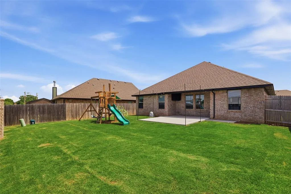 Photo 30 — 9005 NW 121st Terrace, Yukon, OK 73099