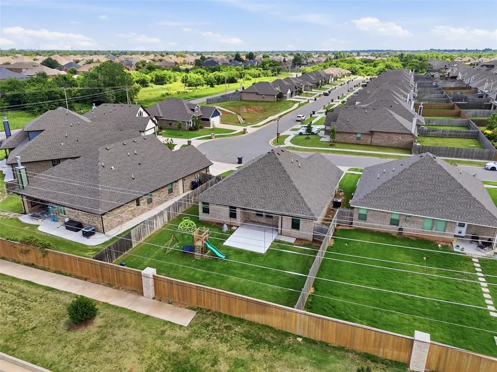Photo 34 — 9005 NW 121st Terrace, Yukon, OK 73099