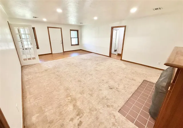 Photo 4 — 207 S Park Road, Hobart, OK 73651