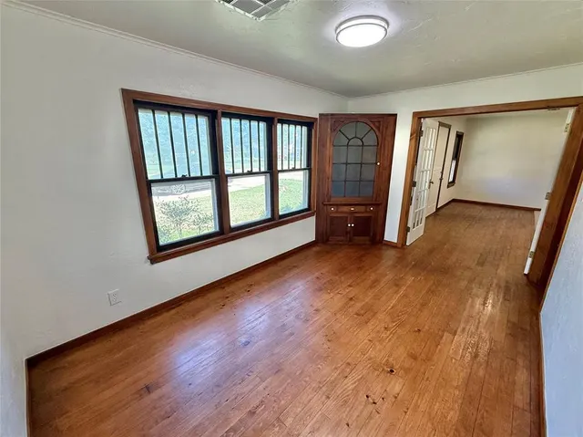 Photo 6 — 207 S Park Road, Hobart, OK 73651