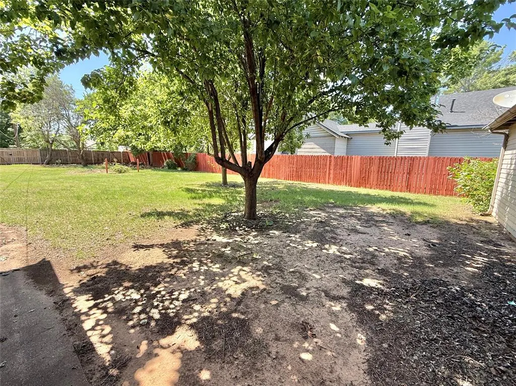 Photo 26 — 207 S Park Road, Hobart, OK 73651