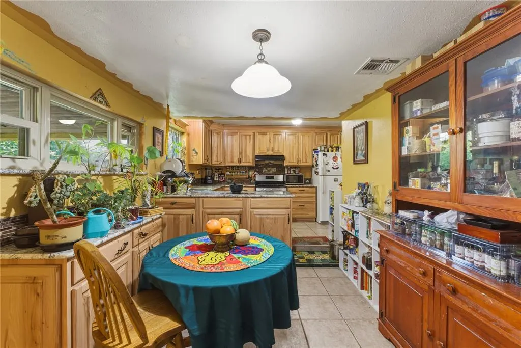 Photo 9 — 3100 NE 30th Street, Oklahoma City, OK 73121