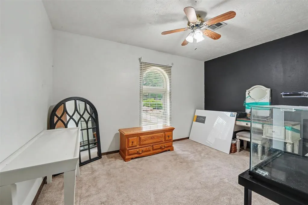 Photo 32 — 502 W Enterprise Avenue, Sayre, OK 73662