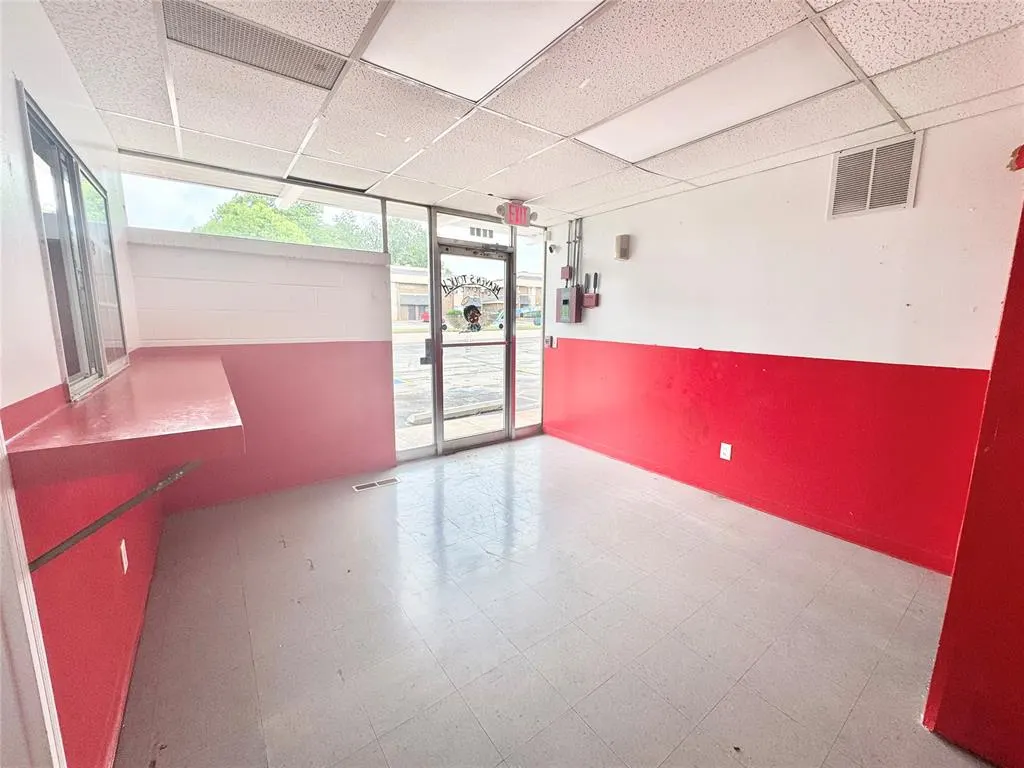 Photo 12 — 3034 Del View Drive, Del City, OK 73115