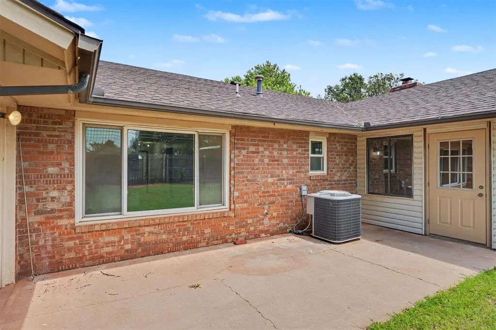 Photo 44 — 308 Elkview Drive, Elk City, OK 73644