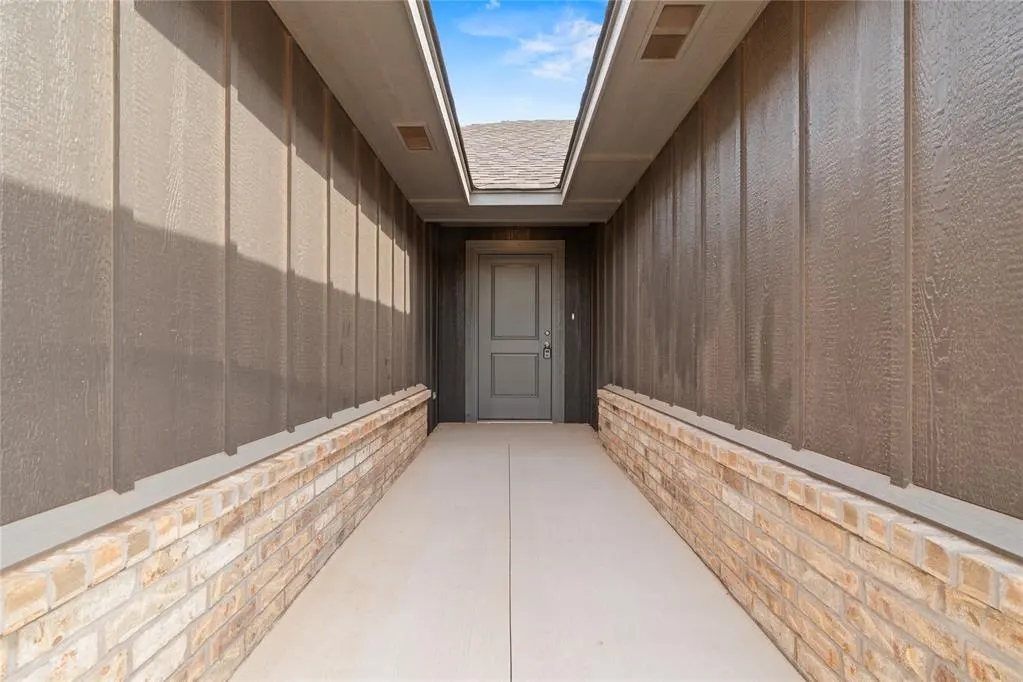 Photo 5 — 10641 SW 18th Street, Yukon, OK 73099