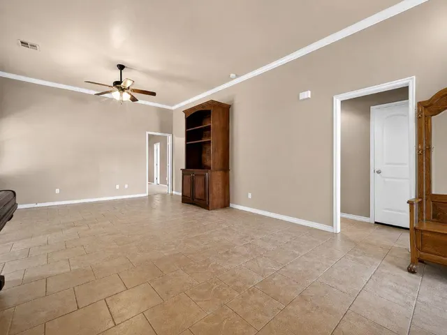 Photo 8 — 1705 Bridlewood Court, Shawnee, OK 74804