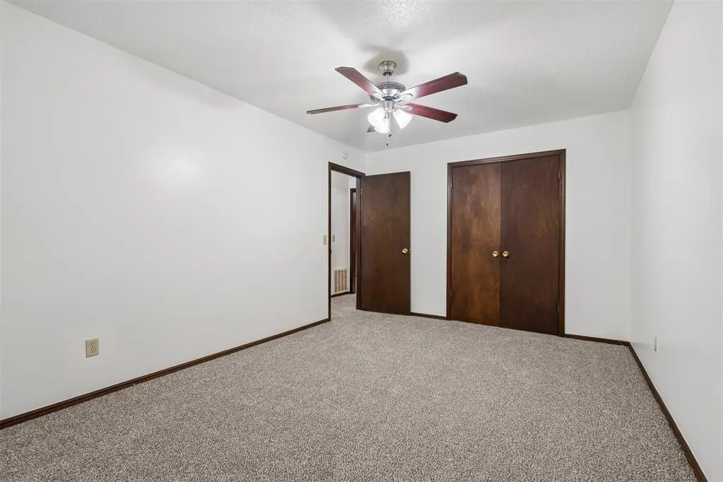 Photo 20 — 603 N Whispering Oak Road, Oklahoma City, OK 73127