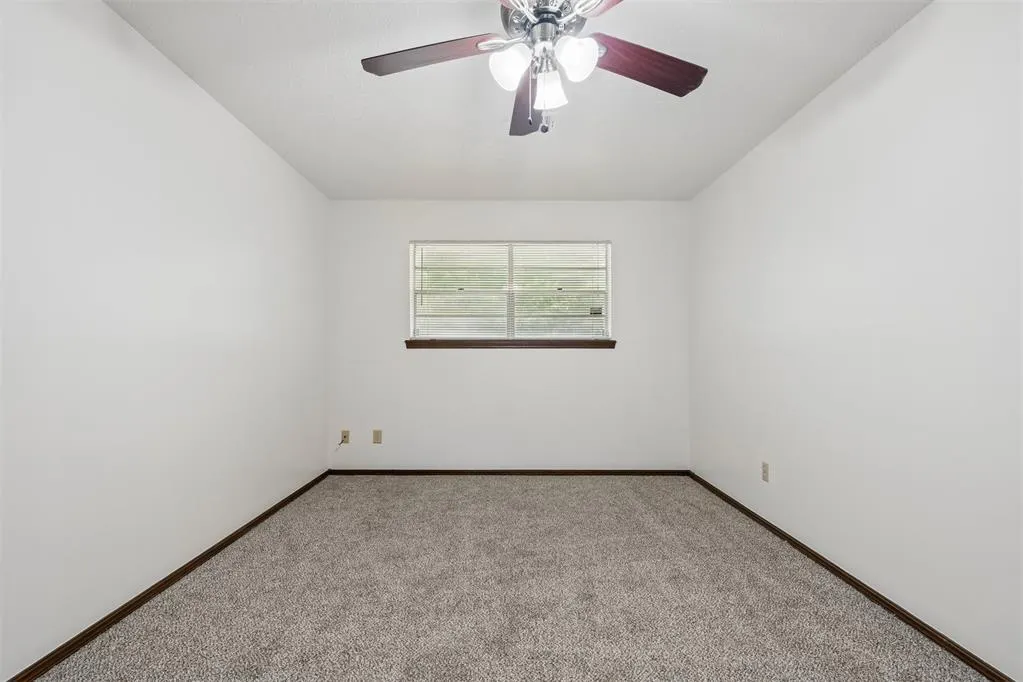 Photo 21 — 603 N Whispering Oak Road, Oklahoma City, OK 73127