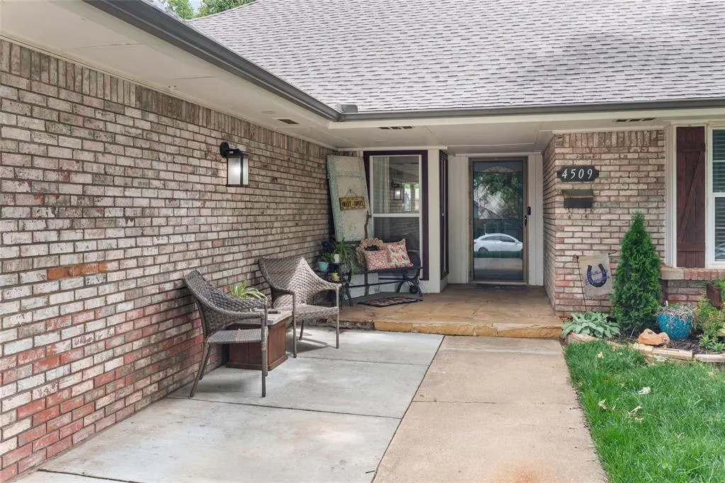 Photo 4 — 4509 NW 31st Place, Oklahoma City, OK 73122