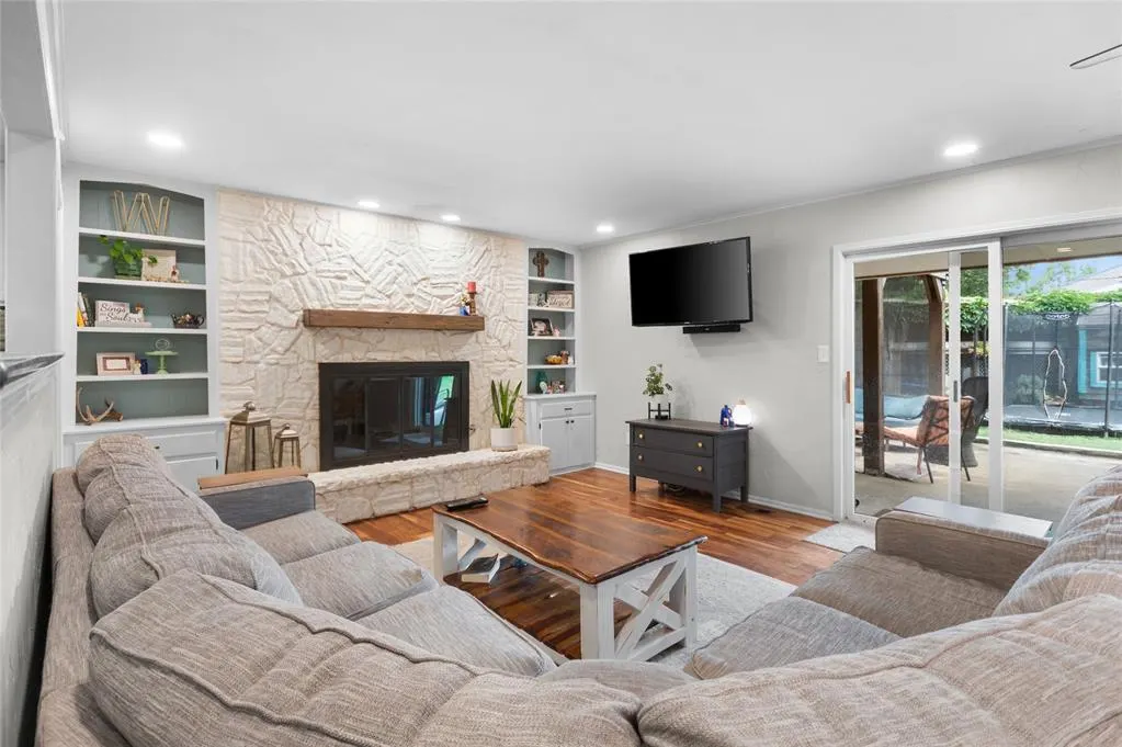 Photo 9 — 4509 NW 31st Place, Oklahoma City, OK 73122