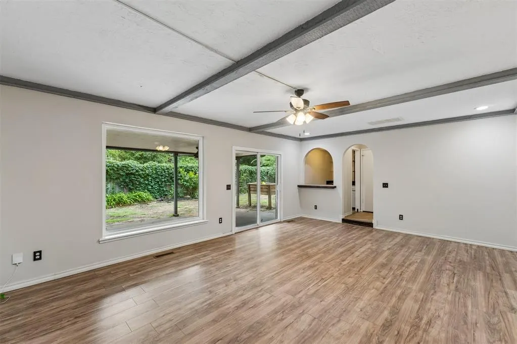 Photo 5 — 6016 Marlow Lane, Oklahoma City, OK 73132