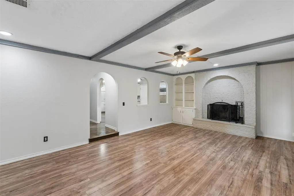 Photo 7 — 6016 Marlow Lane, Oklahoma City, OK 73132