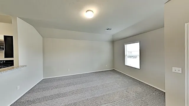 Photo 8 — 11520 NW 97th Street, Yukon, OK 73099