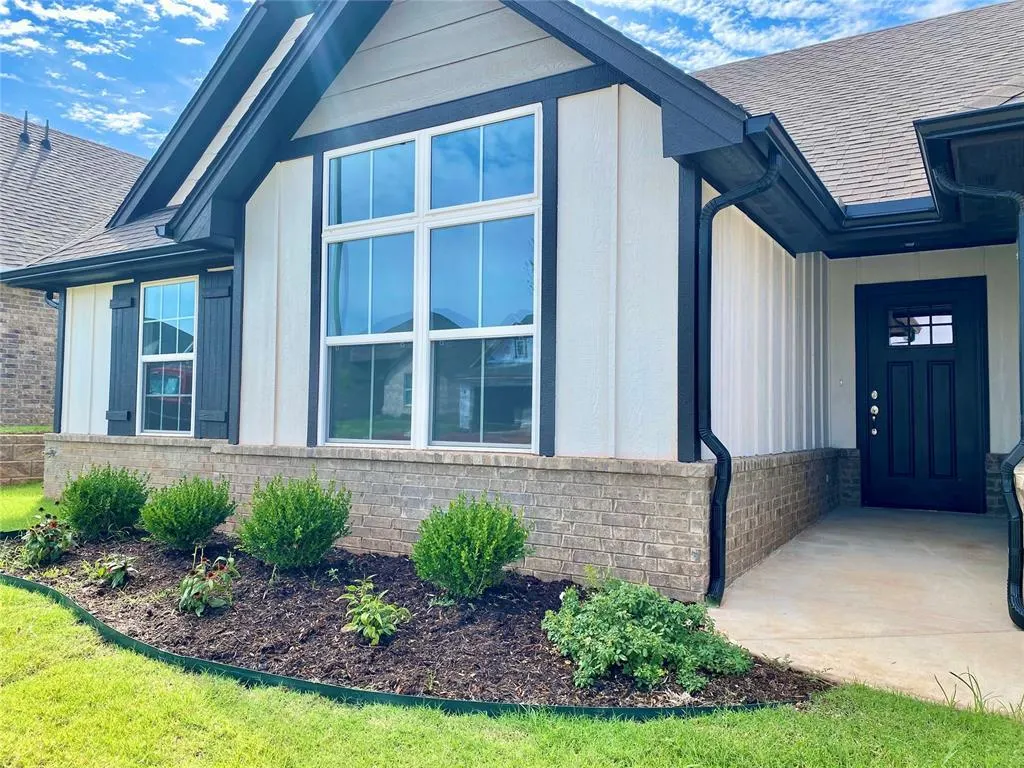 Photo 2 — 8300 NW 151st Street, Edmond, OK 73013